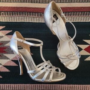 DOLCE & GABBANA Silver Leather T-Strap Sandal Heels Sz 39 1/2 US 9.5 Sexy Design